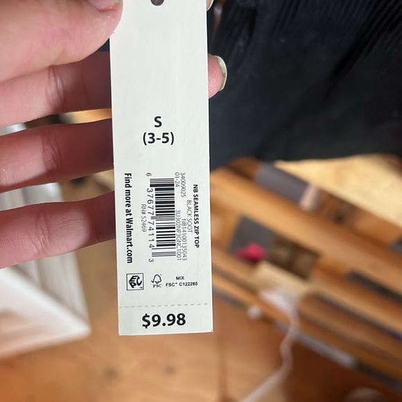 NWT No Boundaries Women Top - Picture 3 of 3